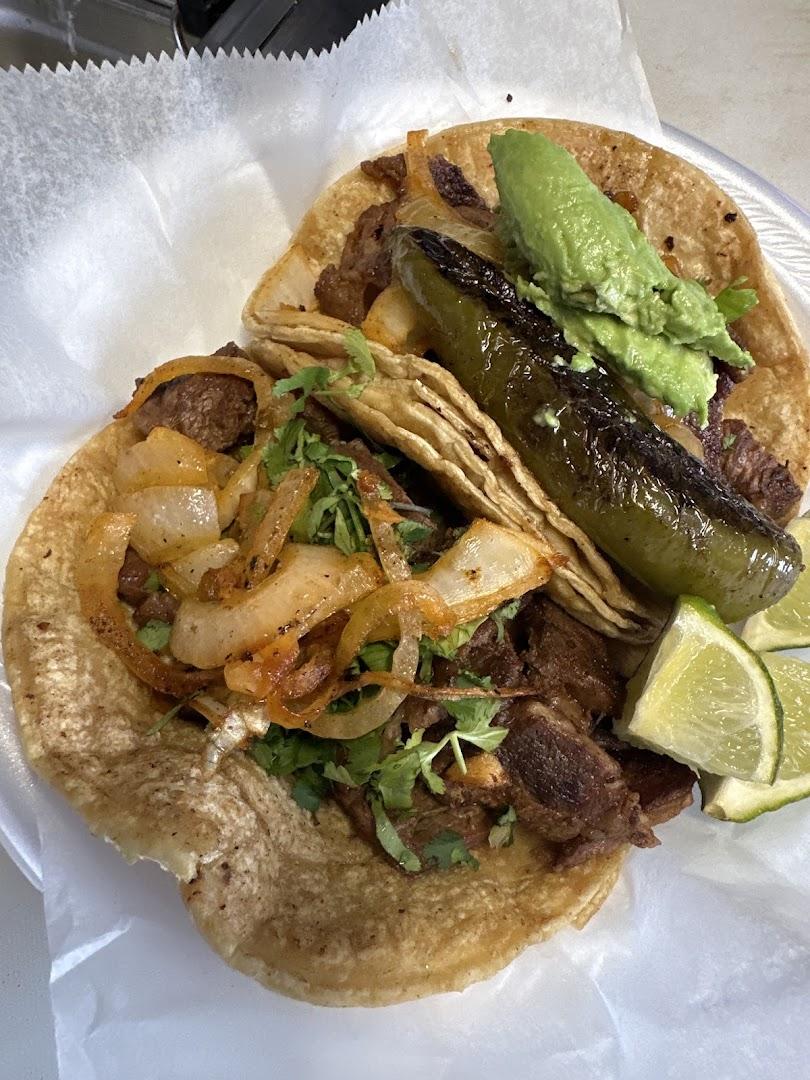Super Taqueria Mi Tierra